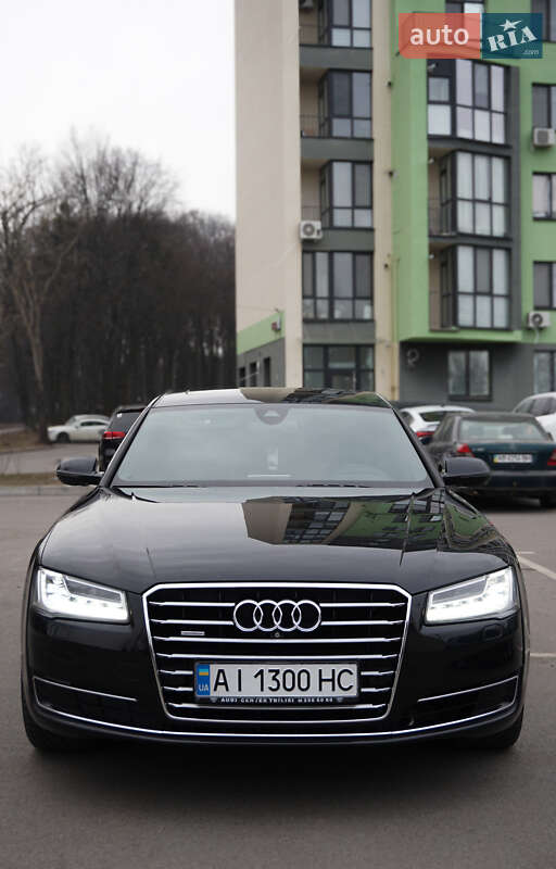 Седан Audi A8 2014 в Виннице