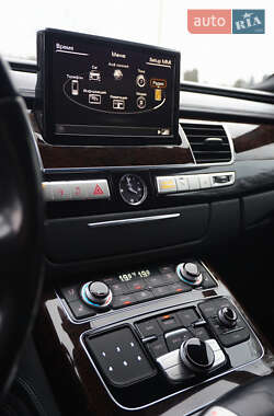Седан Audi A8 2014 в 