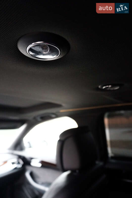 Седан Audi A8 2014 в Виннице