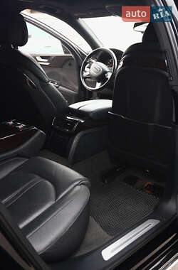 Седан Audi A8 2014 в 