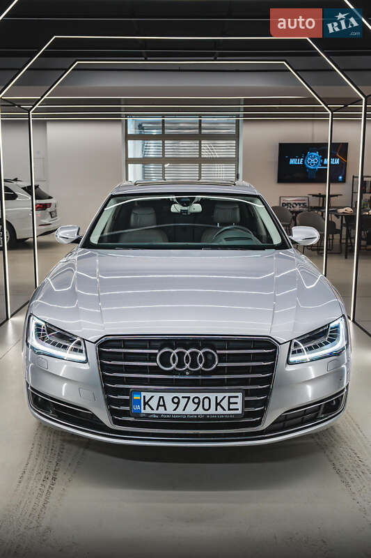 Audi A8 2014