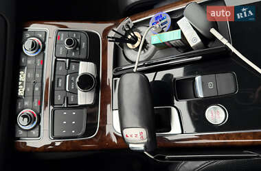 Седан Audi A8 2012 в Киеве