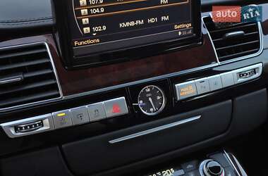 Седан Audi A8 2012 в Тернополе