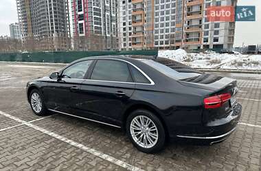 Седан Audi A8 2013 в 