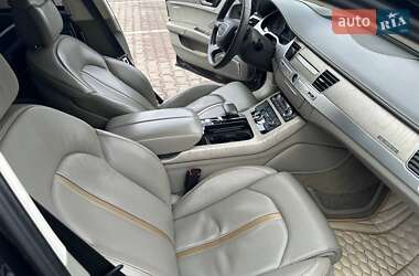 Седан Audi A8 2013 в 
