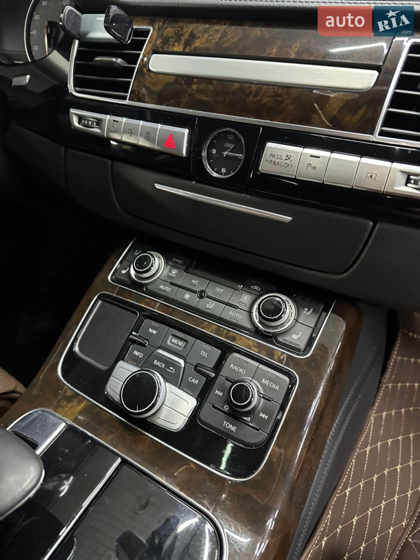 2017 Audi A8 - мініатюра 8