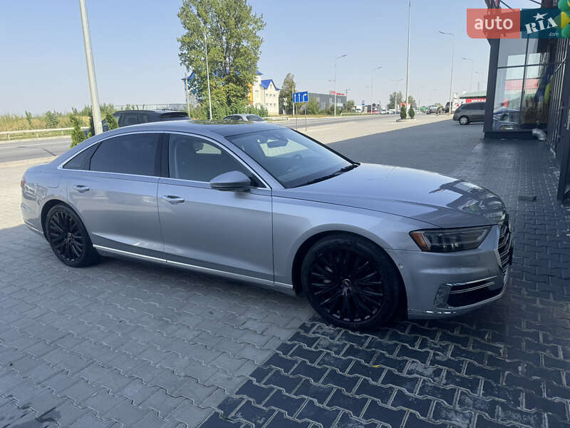 Седан Audi A8 2019 в Тернополе