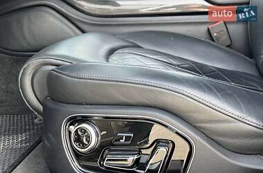 Седан Audi A8 2015 в 