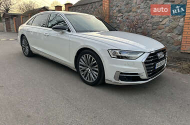 Седан Audi A8 2018 в Киеве