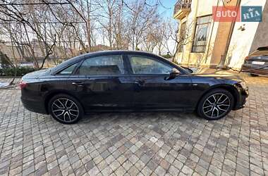 Седан Audi A8 2021 в Одессе
