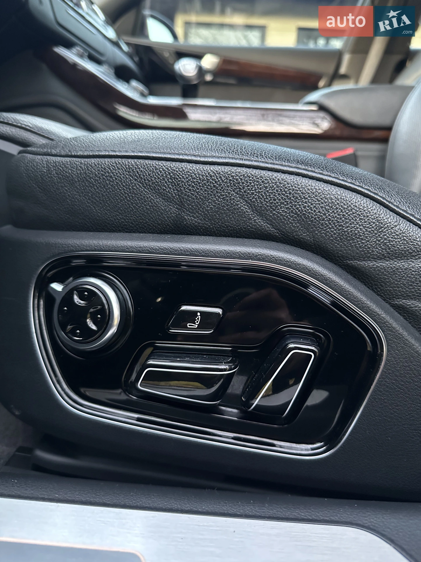 2014 Audi A8 - мініатюра 16