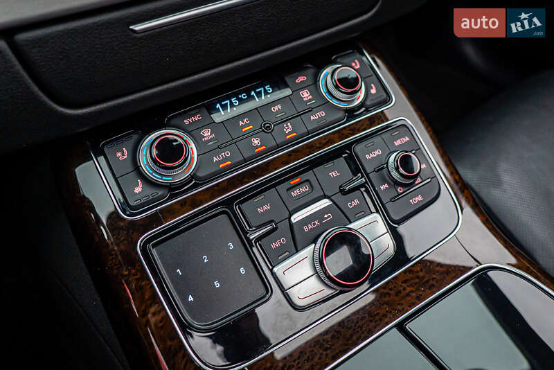 Седан Audi A8 2013 в Киеве фото 25 Седан Audi A8 2013 в Киеве