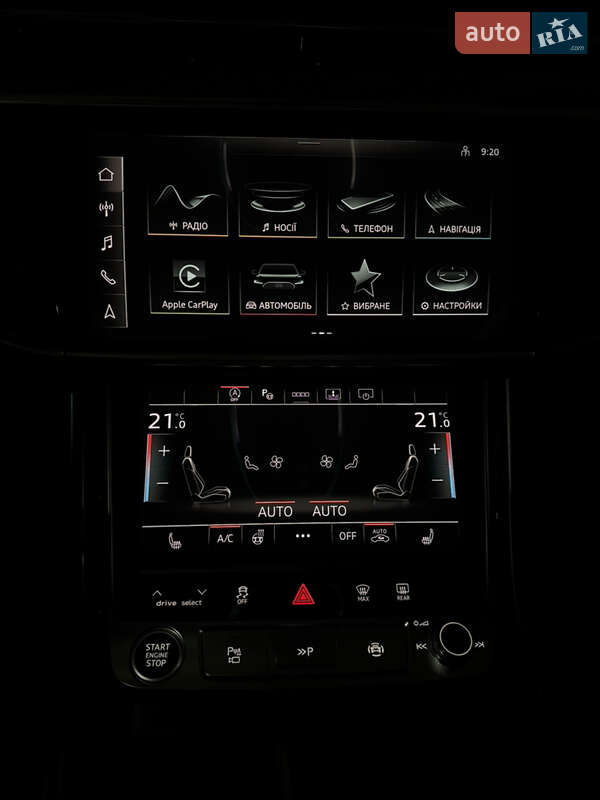 Седан Audi A8 2021 в Киеве
