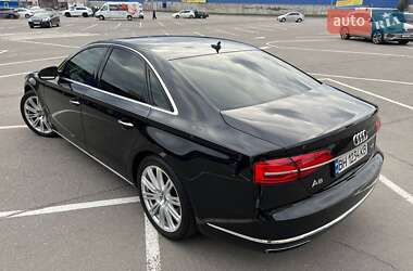Седан Audi A8 2014 в 
