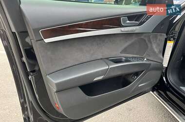Седан Audi A8 2014 в 