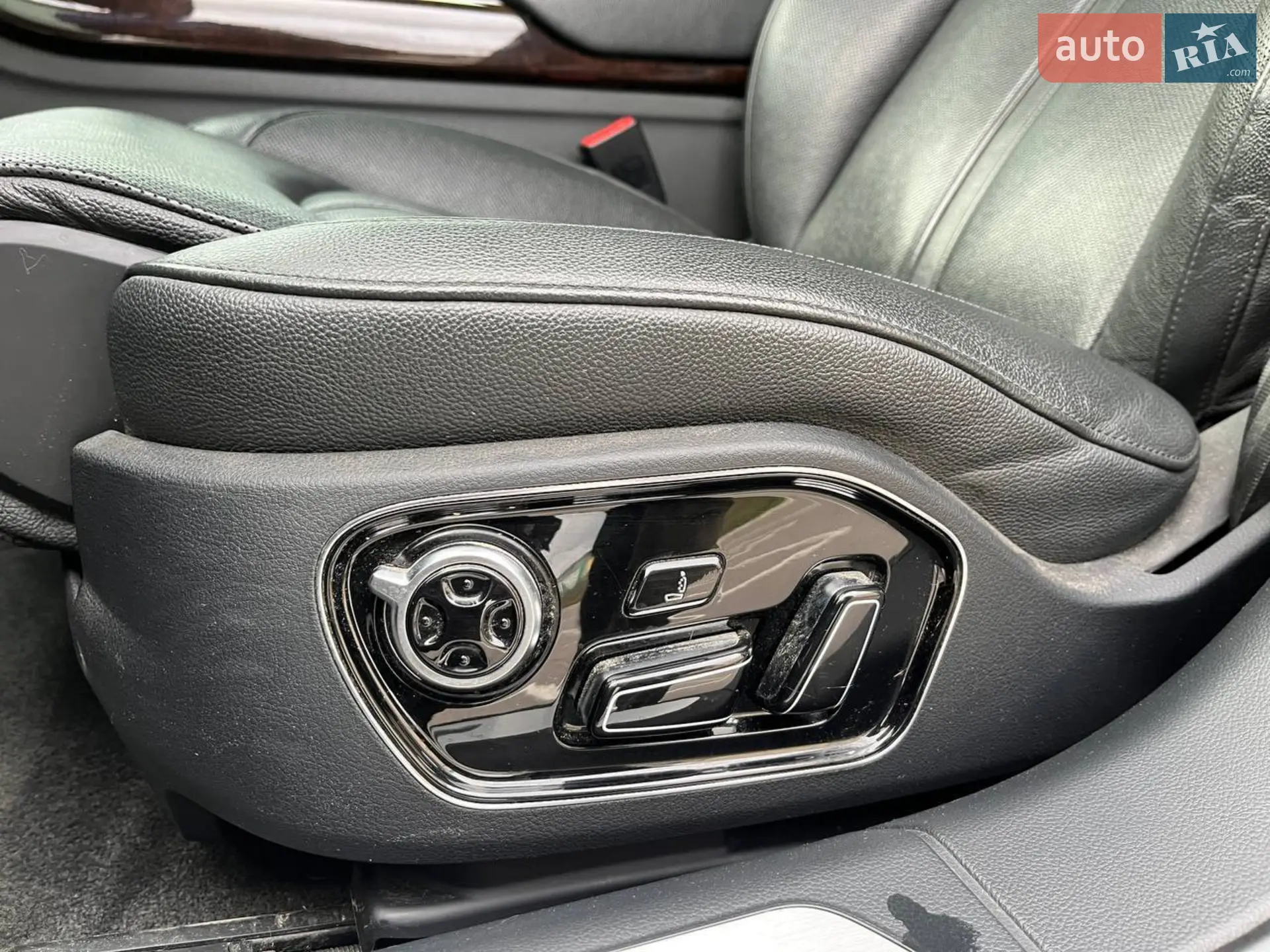 2014 Audi A8 - мініатюра 26