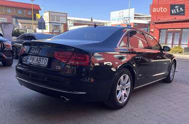 Седан Audi A8 2012 в 