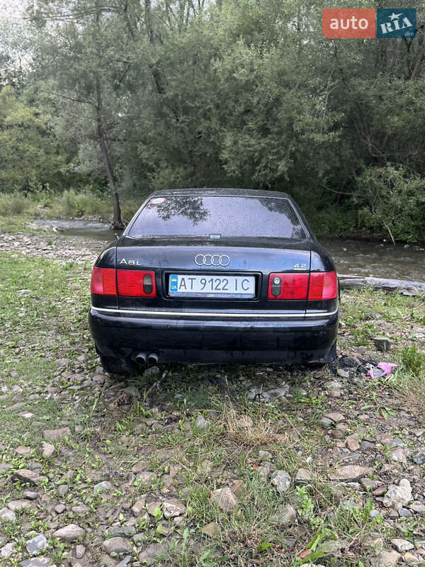 Седан Audi A8 2000 в Сумах