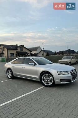 Седан Audi A8 2012 в 