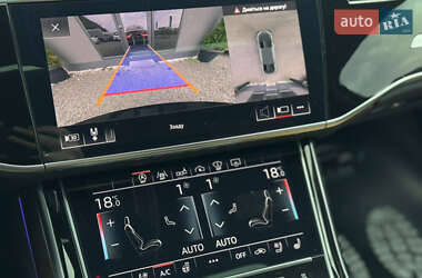 Седан Audi A8 2018 в 