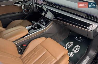 Седан Audi A8 2018 в 