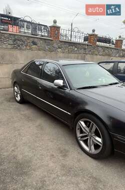 Седан Audi A8 1998 в 