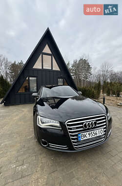 Седан Audi A8 2012 в 