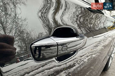 Седан Audi A8 2012 в 