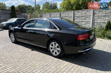 Седан Audi A8 2012 в Львове