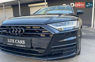 Седан Audi A8 2021 в 