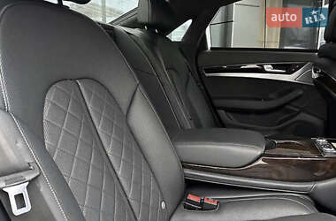 Седан Audi A8 2014 в 