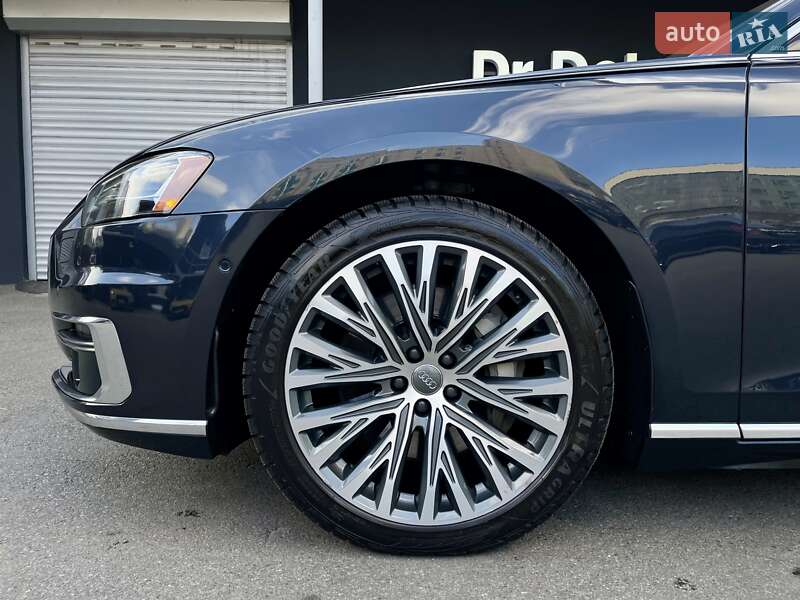 Седан Audi A8 2019 в Киеве фото 26 Седан Audi A8 2019 в Киеве