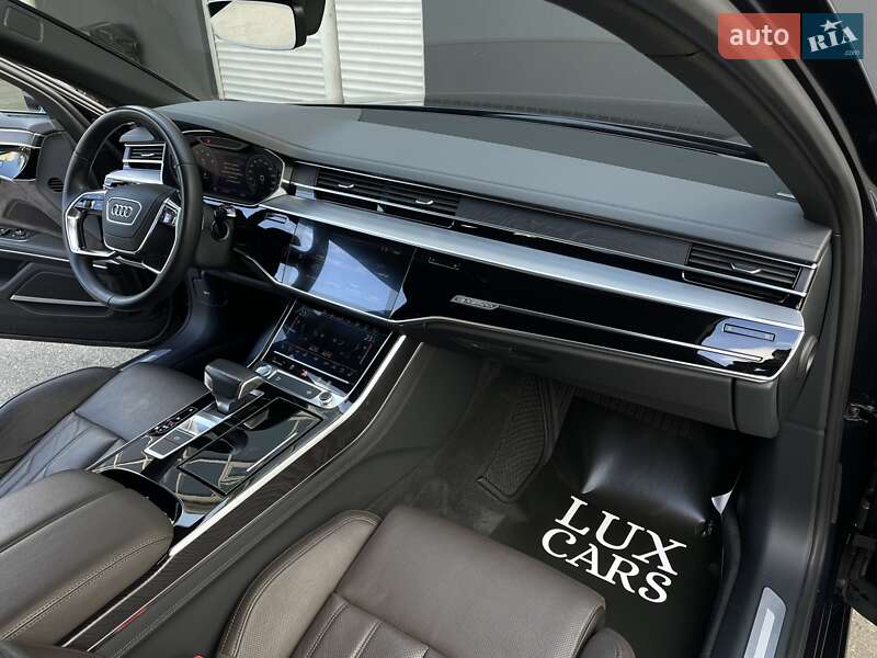 Седан Audi A8 2019 в Киеве фото 62 Седан Audi A8 2019 в Киеве