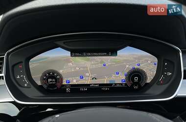 Седан Audi A8 2019 в 
