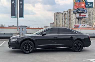 Седан Audi A8 2013 в 