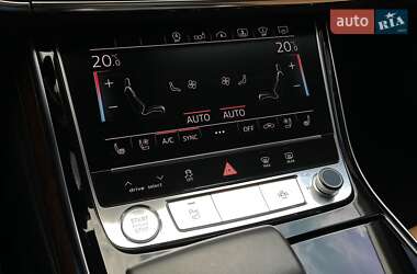 Седан Audi A8 2018 в 