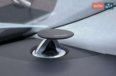 Седан Audi A8 2011 в 