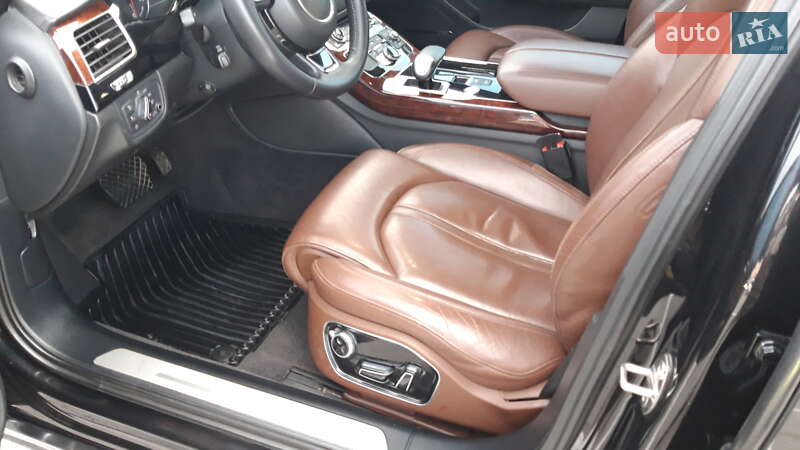 Седан Audi A8 2011 в Киеве