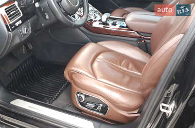 Седан Audi A8 2011 в 