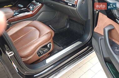 Седан Audi A8 2011 в 