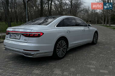 Седан Audi A8 2018 в 