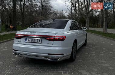 Седан Audi A8 2018 в 