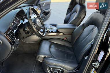 Седан Audi A8 2015 в 