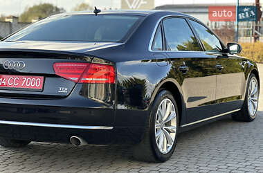 Седан Audi A8 2014 в 