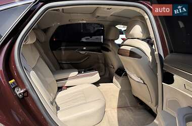 Седан Audi A8 2019 в 