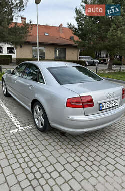 Седан Audi A8 2009 в 