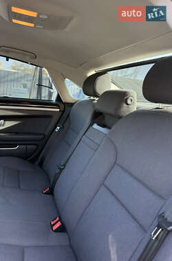 Седан Audi A8 2009 в 