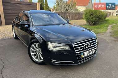 Седан Audi A8 2012 в 