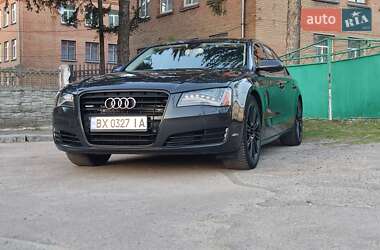 Седан Audi A8 2013 в 