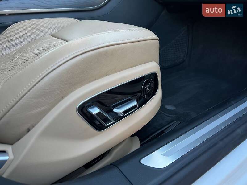 Седан Audi A8 2018 в Миколаєві